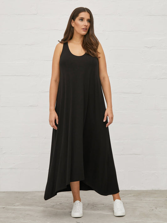 Jenny - Plus-Size Black Basic Dress XL