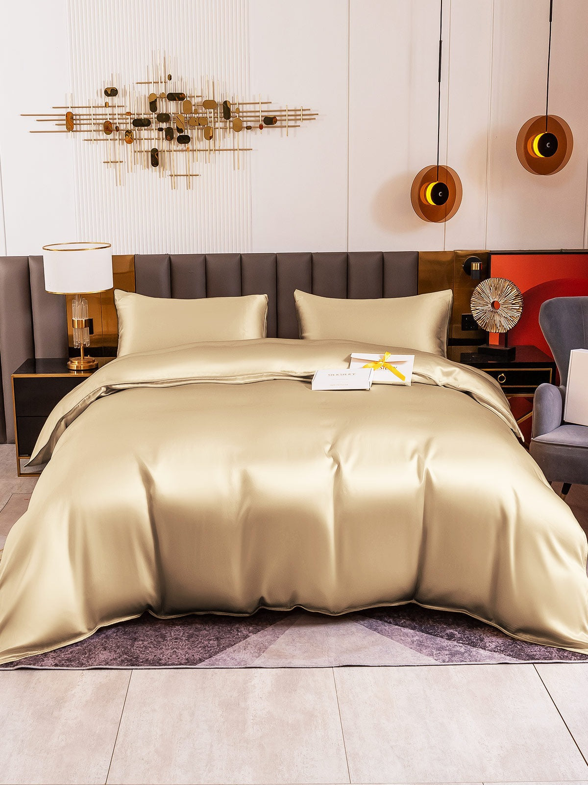 Silk Bedding Set including Duvet Cover + Fitted Sheet + 2 Pillowcases